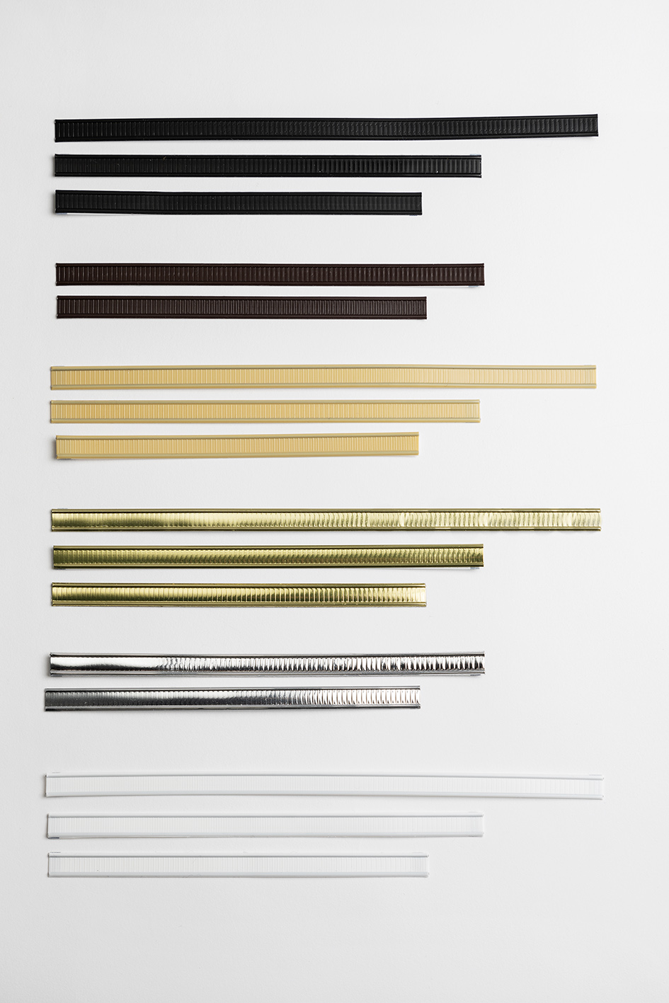 Selbstklebender Verschlussclip 18 cm - Image 2